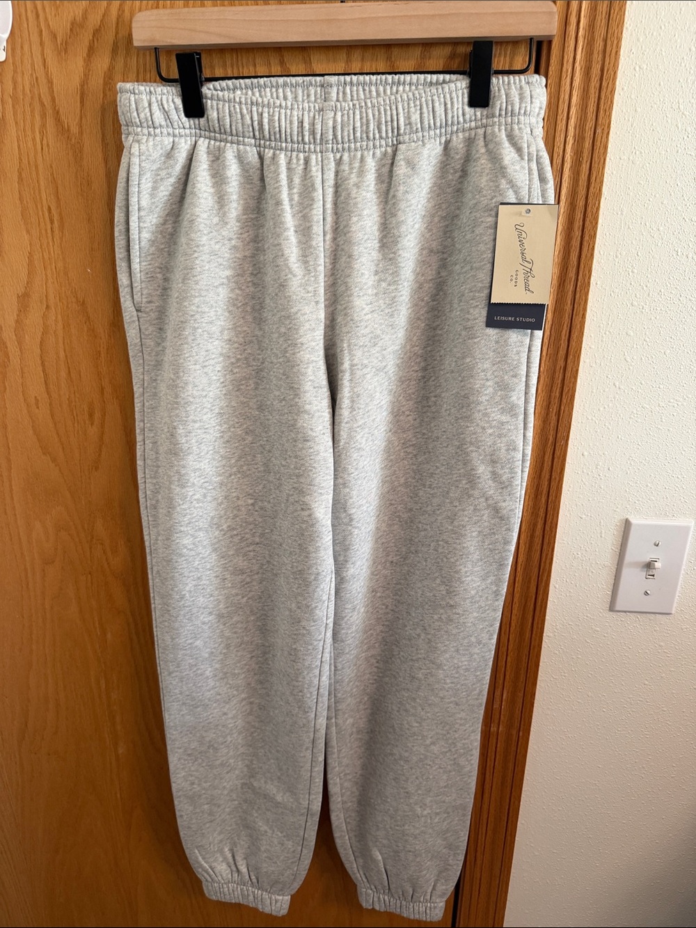 🫶🏼5 for $45!!🫶🏼Universal Thread Light Heather Gray Jogger Pants